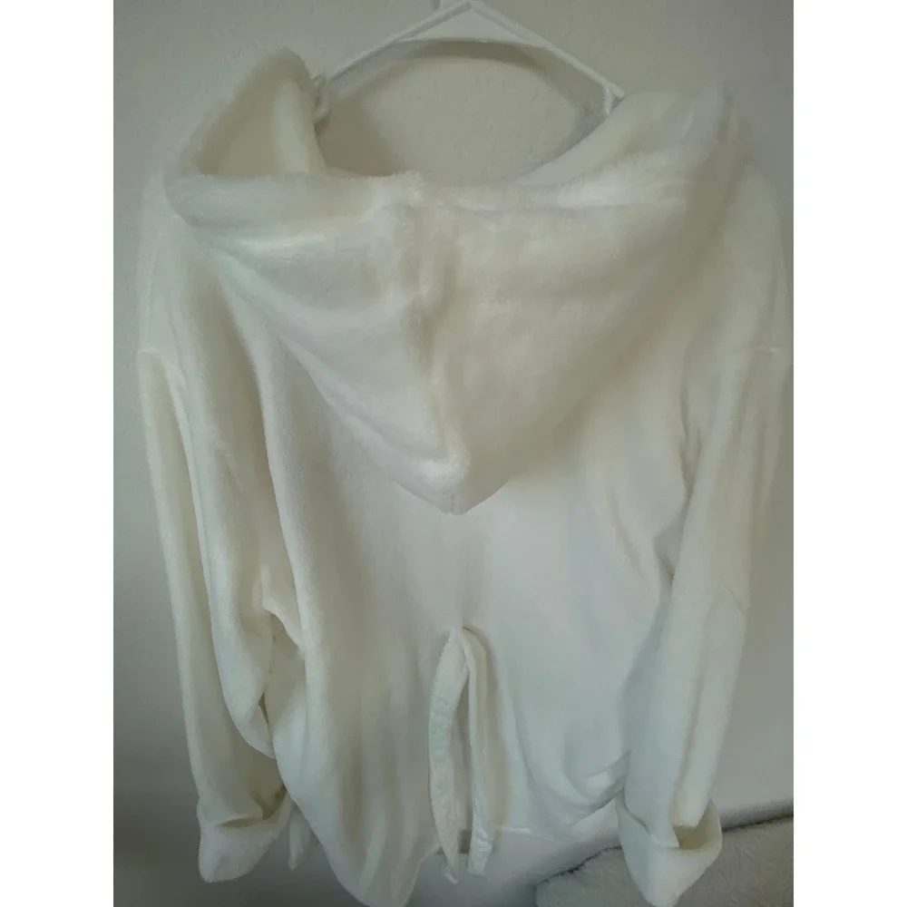 Gap Kids White Fleece Hooded Bathrobe Size 14 Recycled Polyester Tie Waist Robe